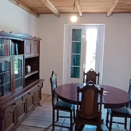 Farm stay Private Farm- Kingdom Of Stone- 1km Fluvial